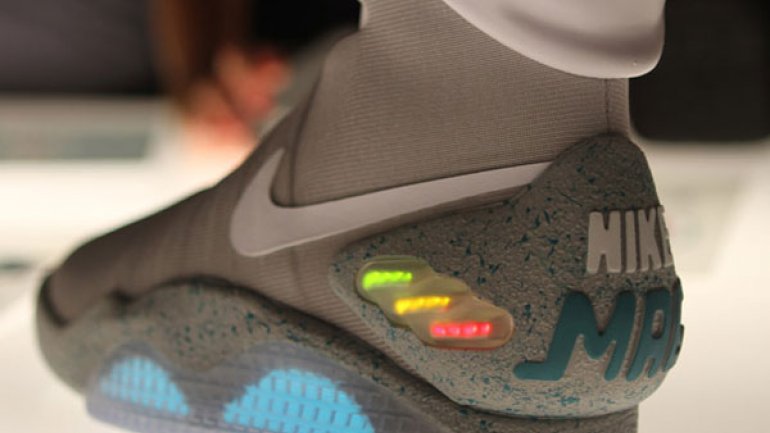 nike de regreso al futuro precio